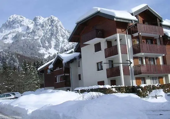 T2 Toute Saison Au Pied Des Pistes * Бернекс